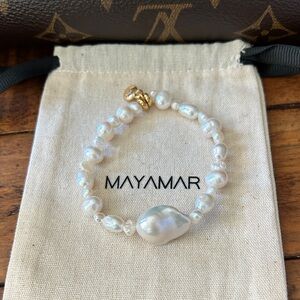 Mayamar classic genuine pearl Bracelet with Gold Accent
